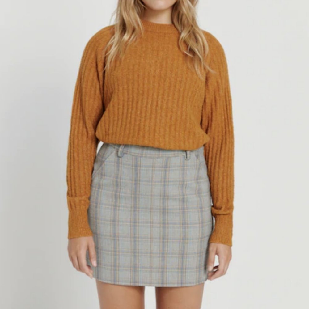Bouclé Cropped Sweater in Salted caramel